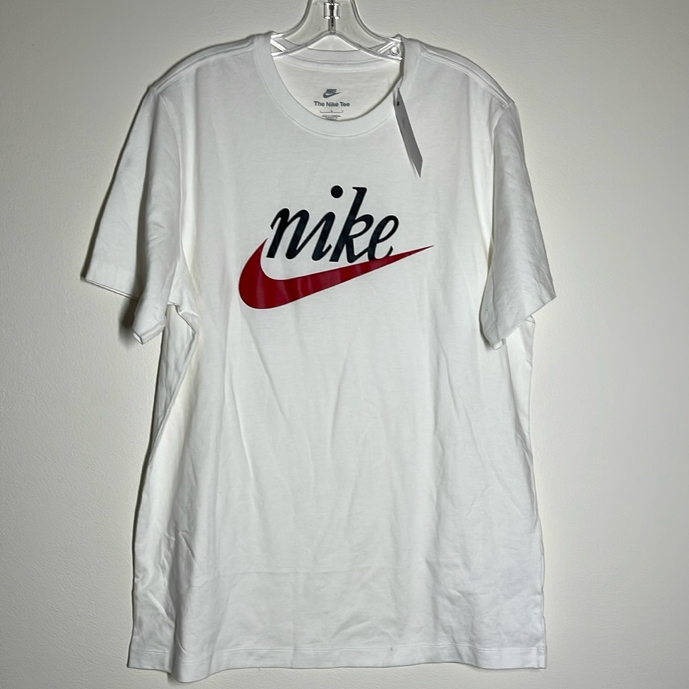 Nike | White Tee Shirt | Swoosh | Men’s L